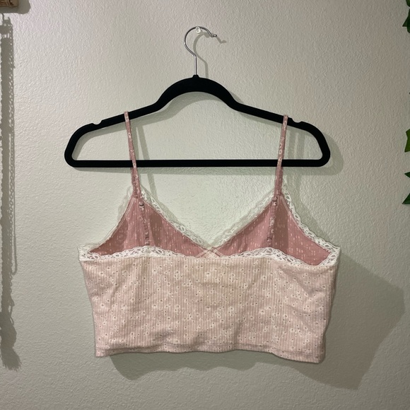 Floral Crisscross Lace Cropped Cami - Picture 3 of 5
